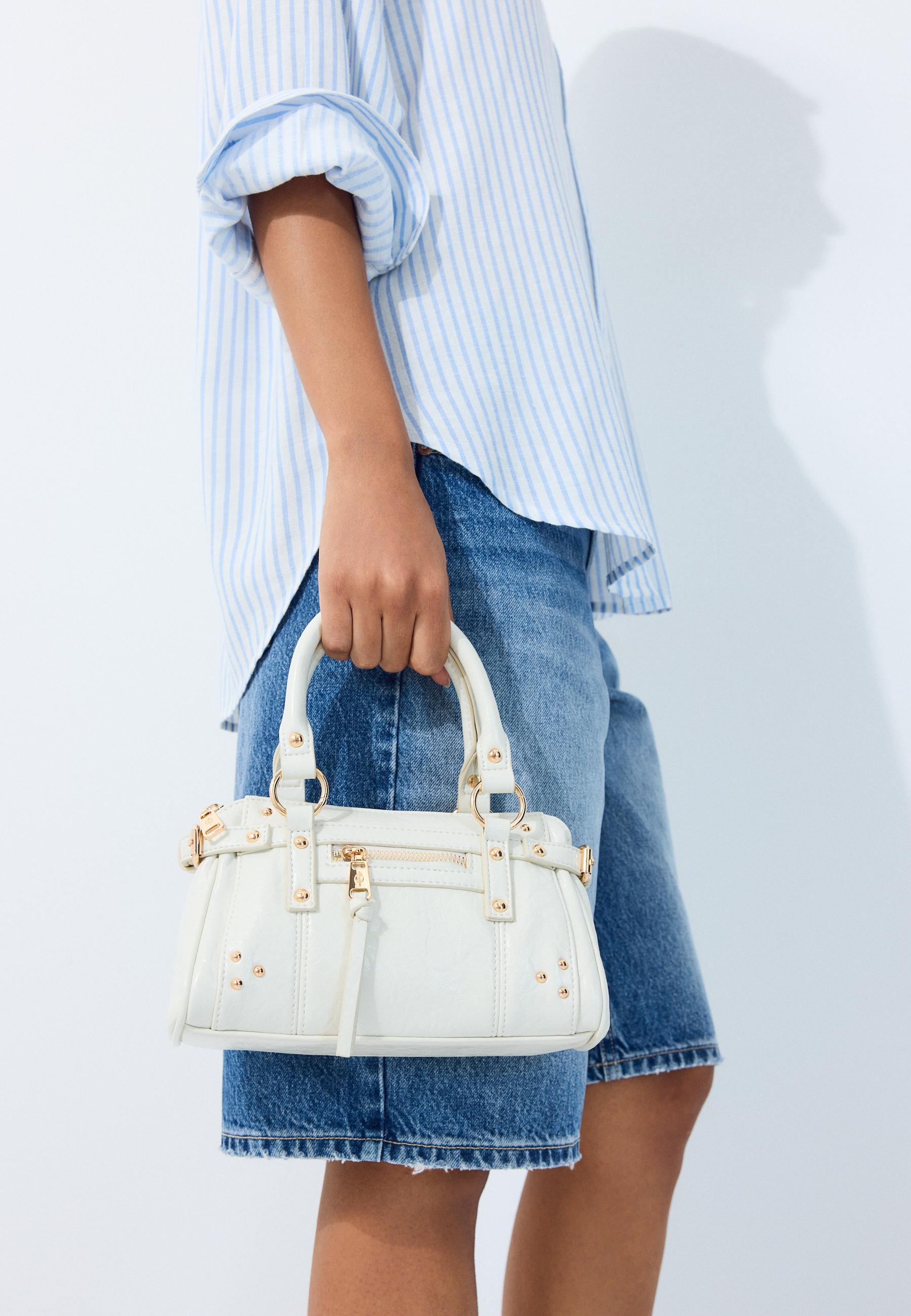 Studded pocket crossbody bag — Ecru