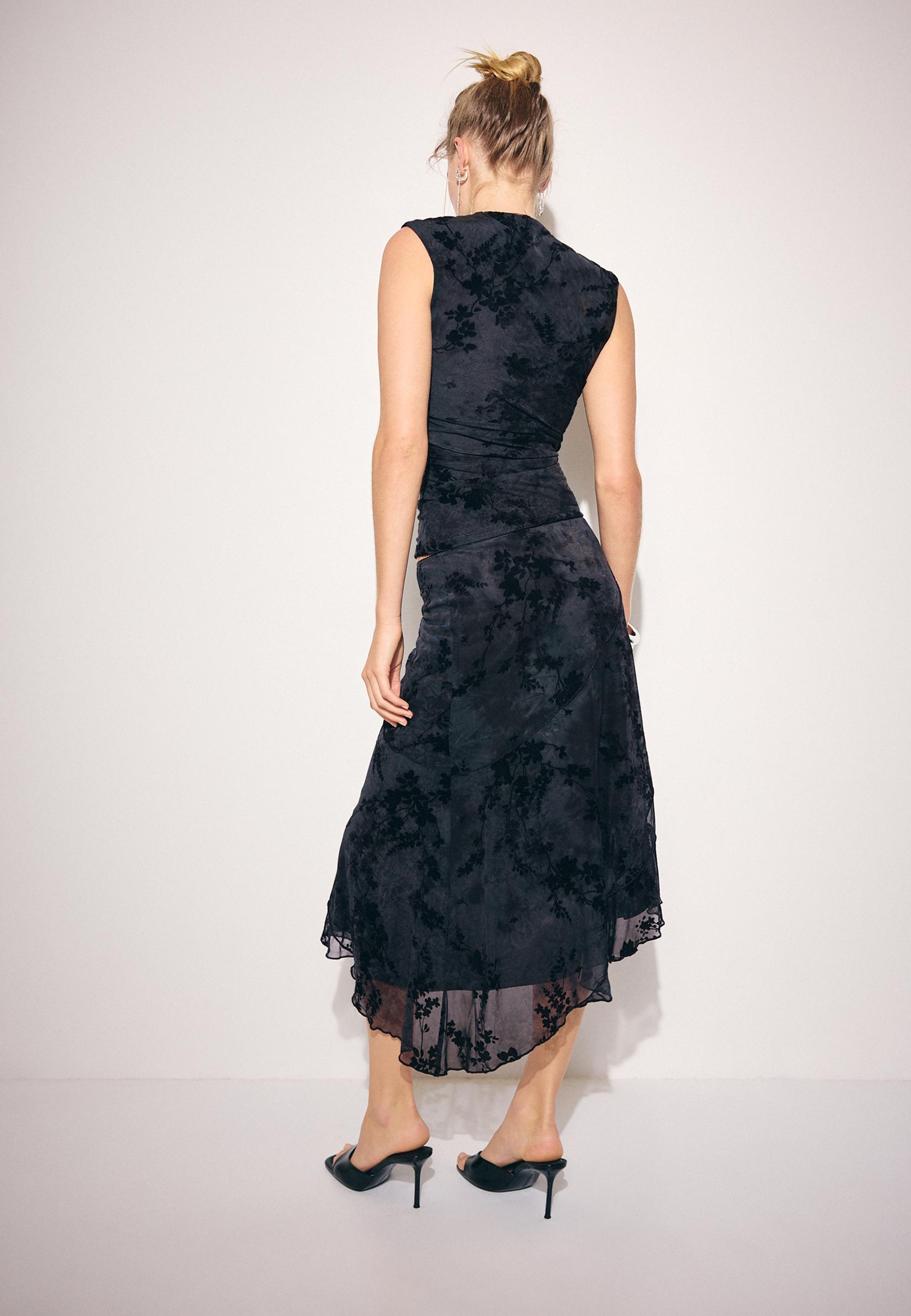 Asymmetric tulle skirt — Dark grey
