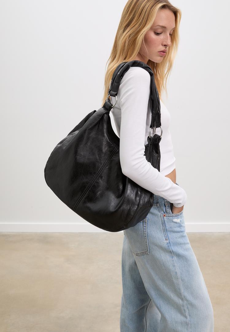 borsa con manico in finta pelle