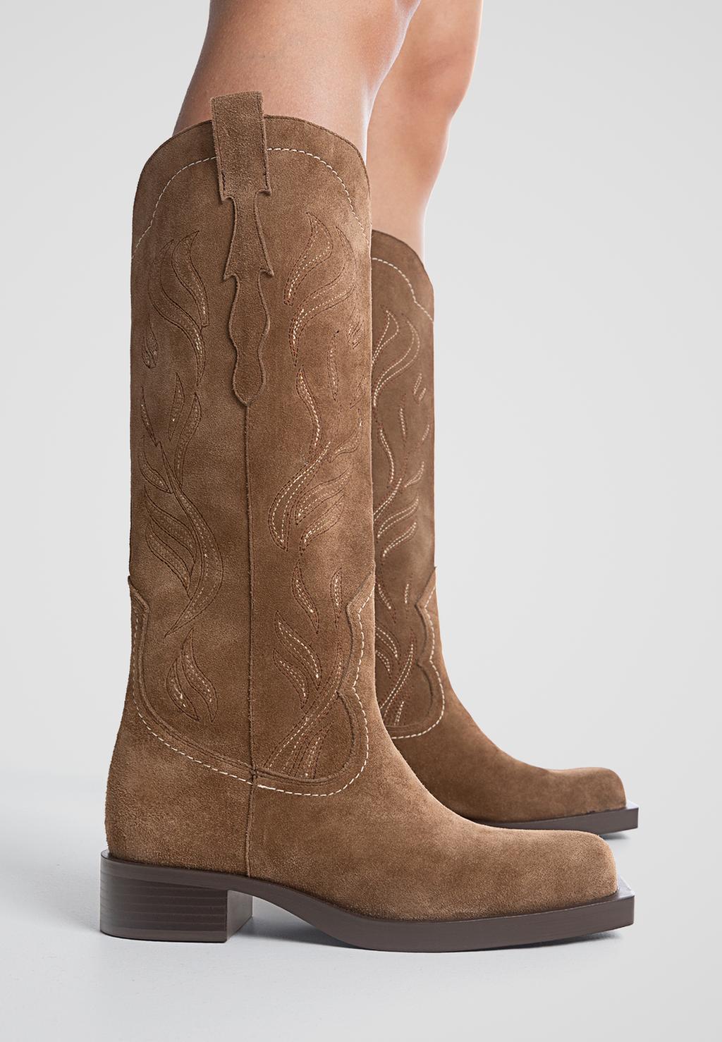 Flat suede cowboy boots