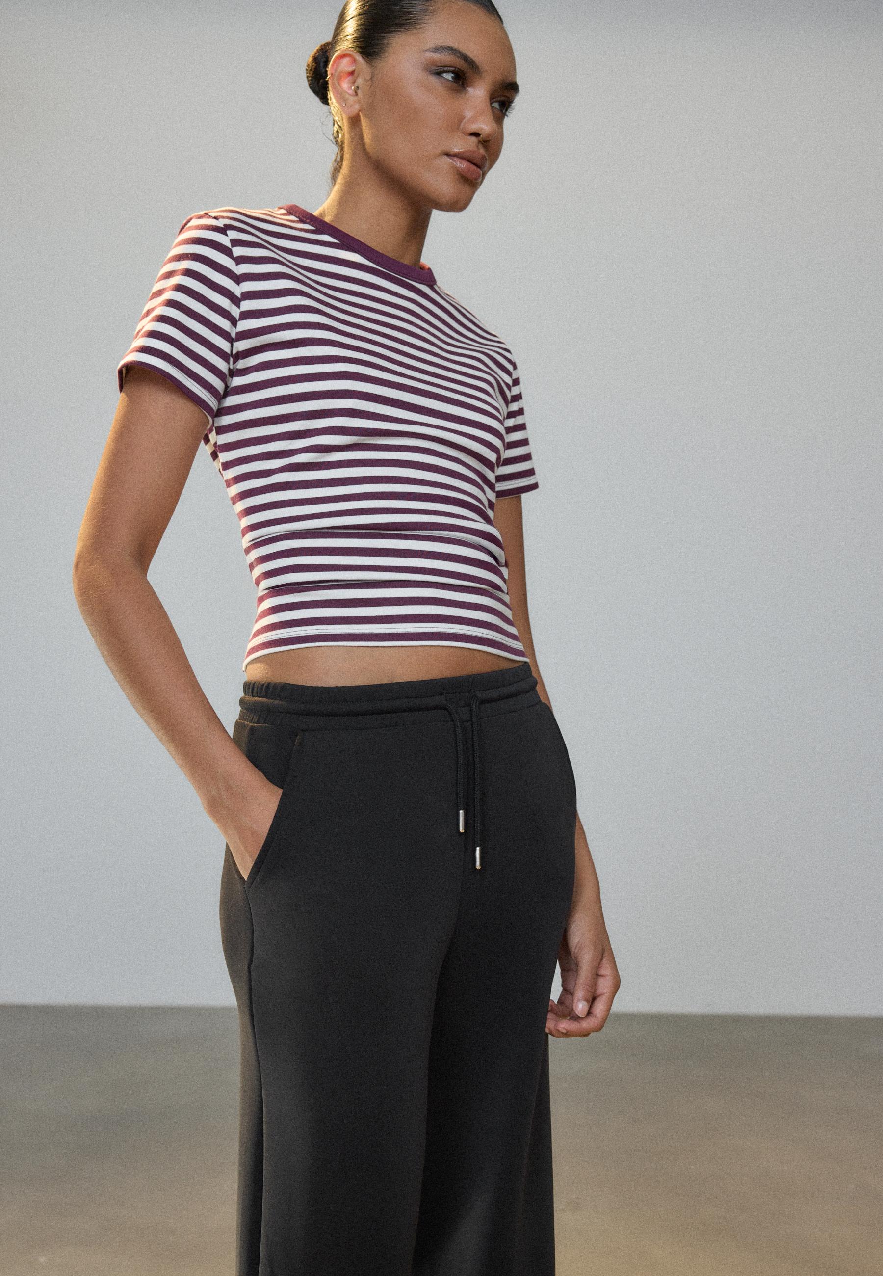 Stradivarius Yumuşak dokulu palazzo jogger pantolon
