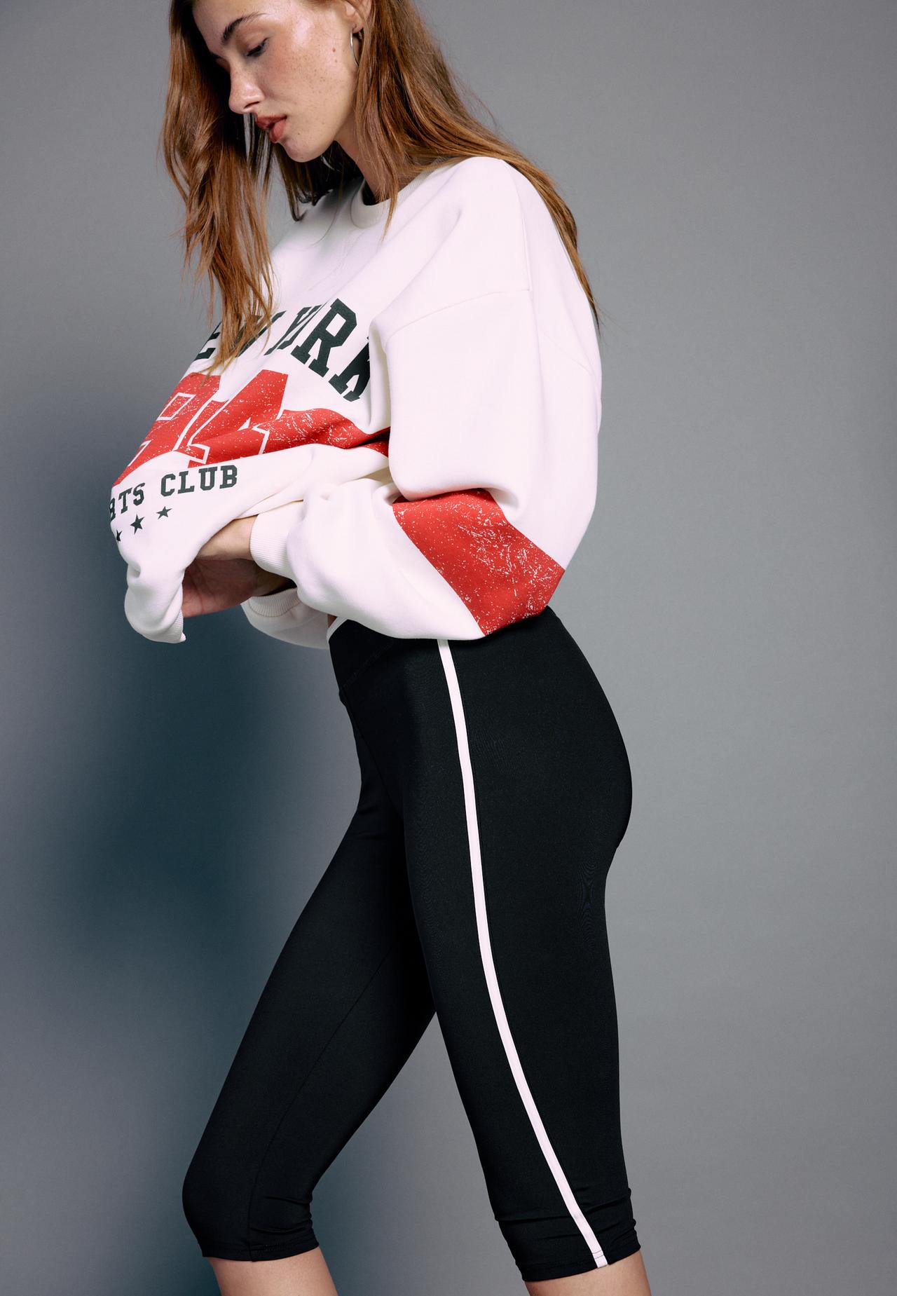 Side stripe capris leggings — Black