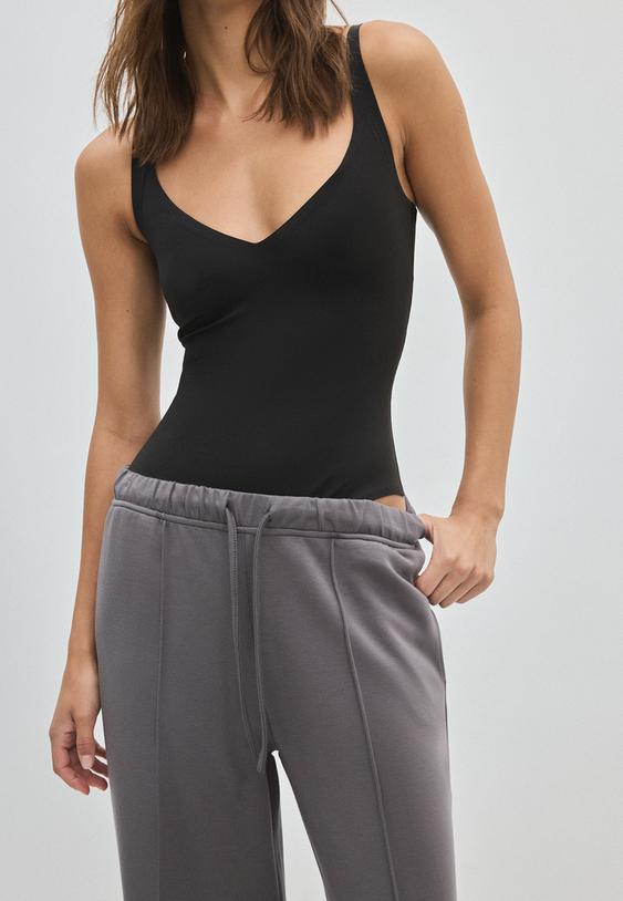 Stradivarius Soft-Touch Wide-Leg Pin Tuck Joggers Grey L