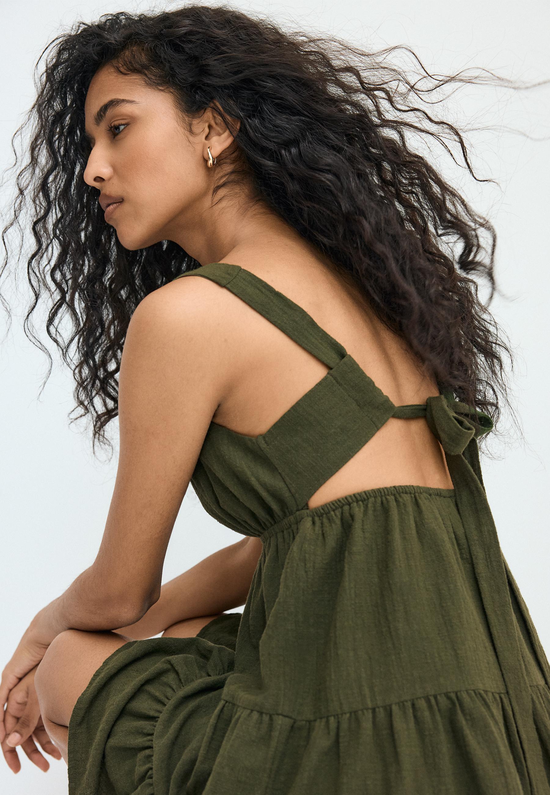 V-neck short dress — Khaki
