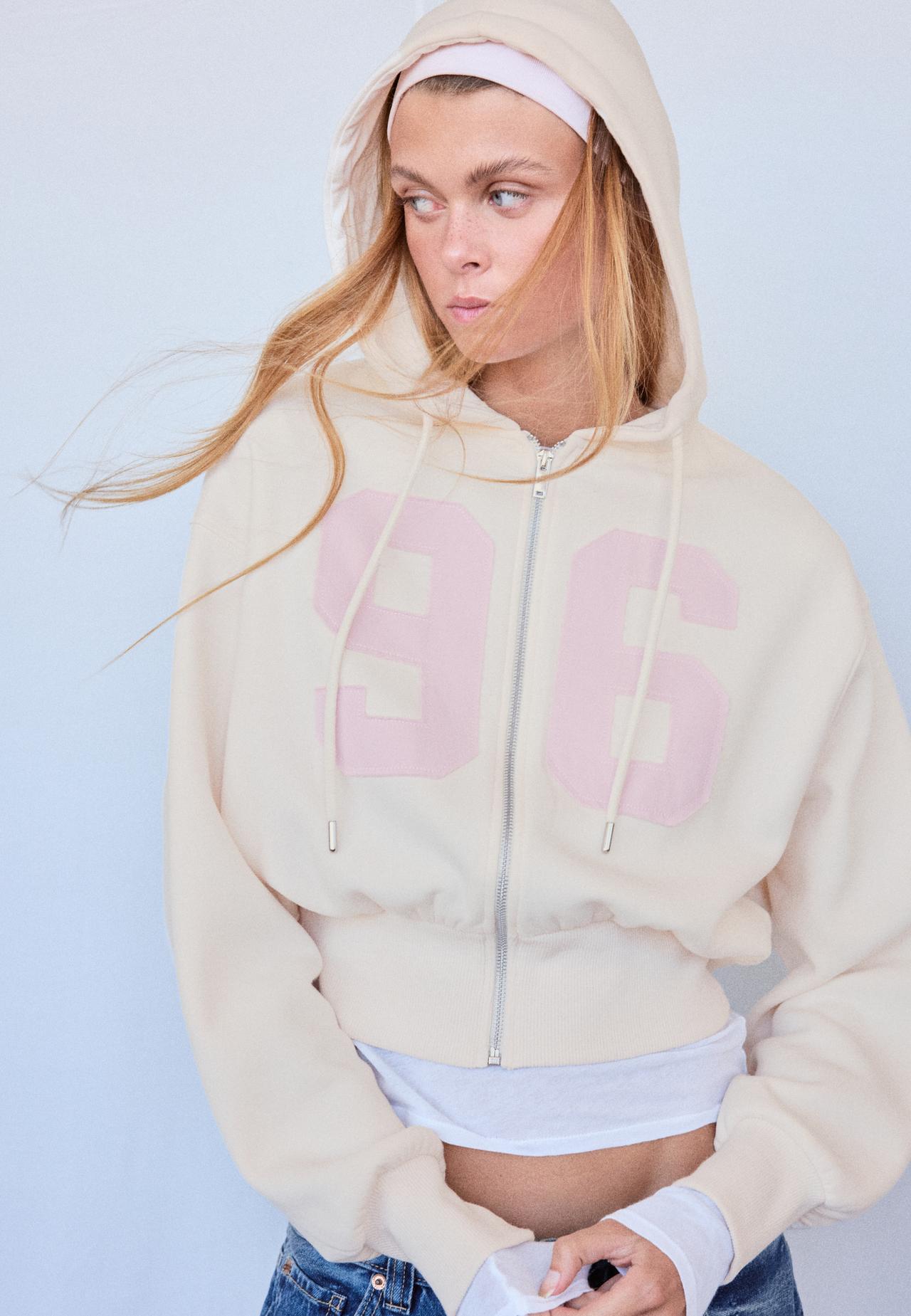 Regular printed sweatshirt — Beige