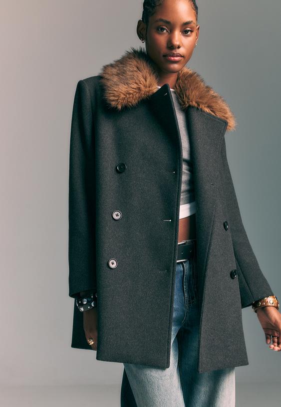 faux fur collar coat