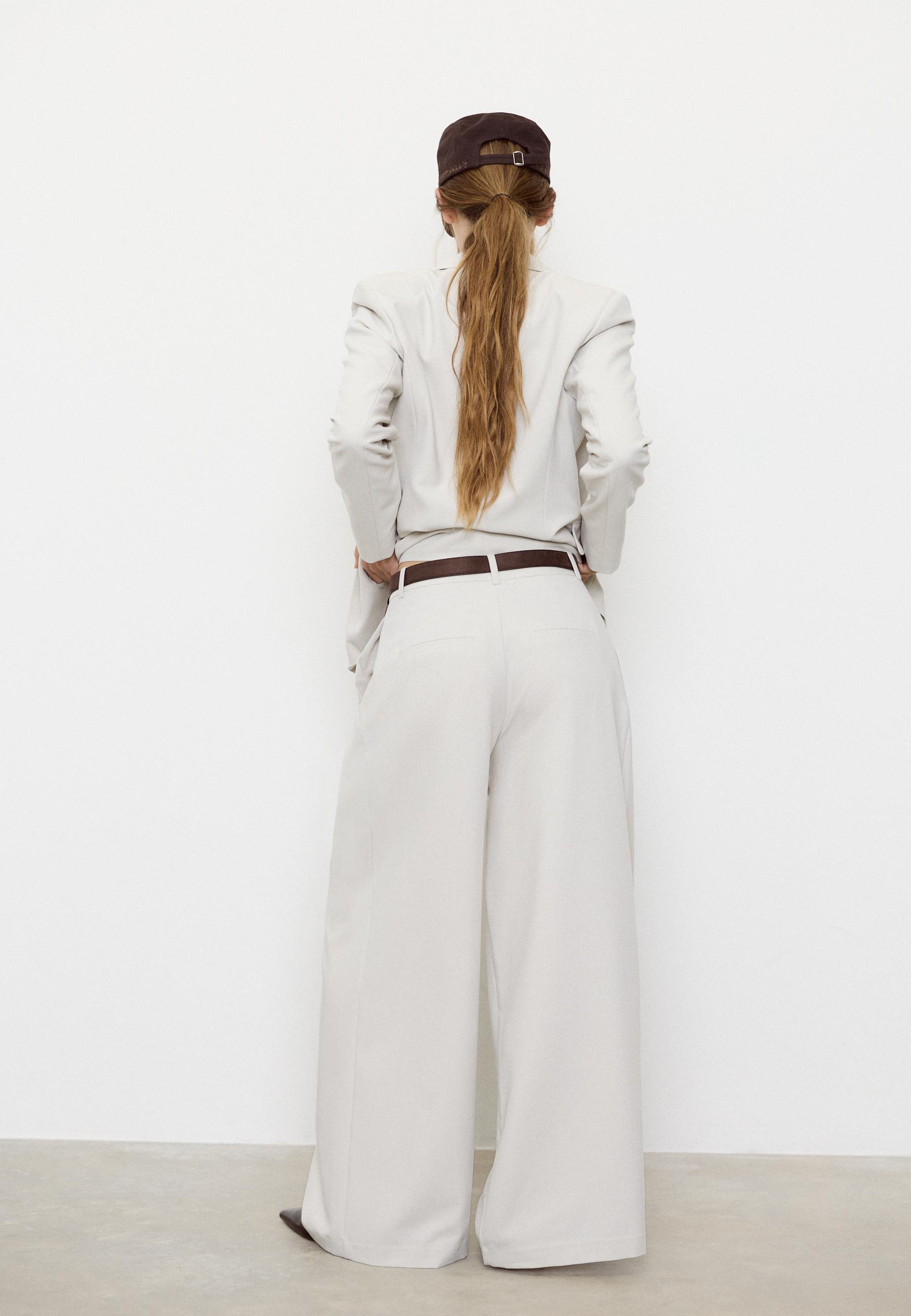Maxi-dart trousers with belt — Ice