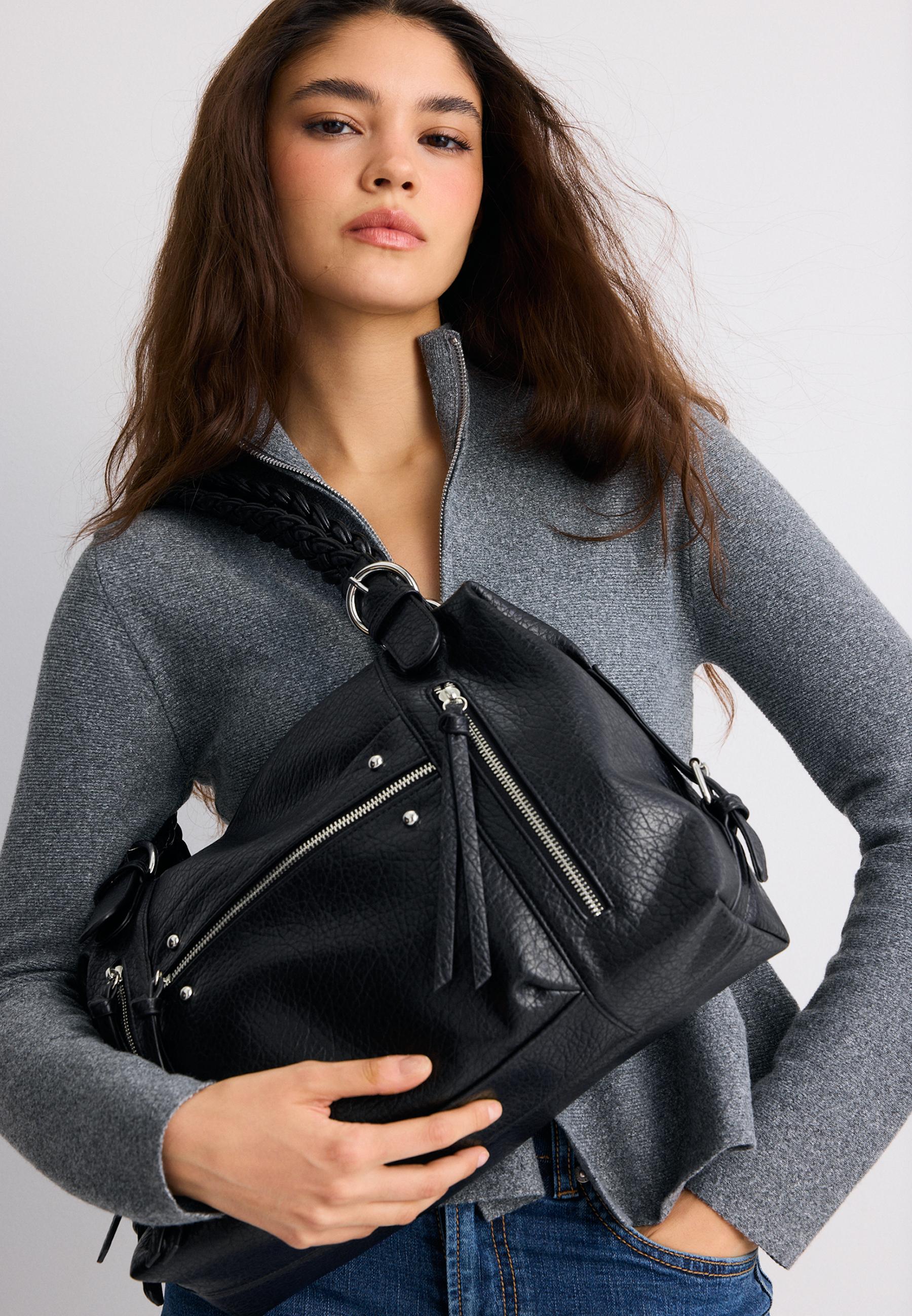 Shoulder bag with braided handle — Black