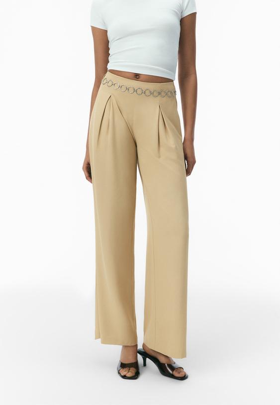 Stradivarius Pantalon À Pinces Chaîne Satiné Jaune Pastel 36