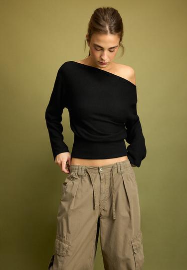 Boat neck T-shirt with waistband — Black 1
