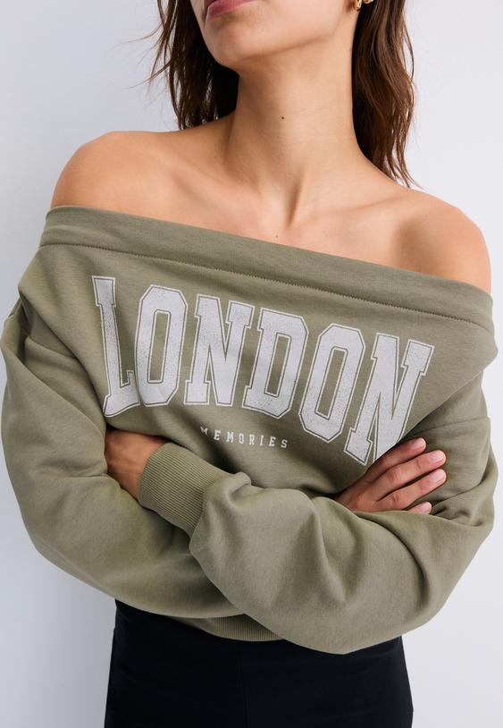 sweat court a encolure bateau