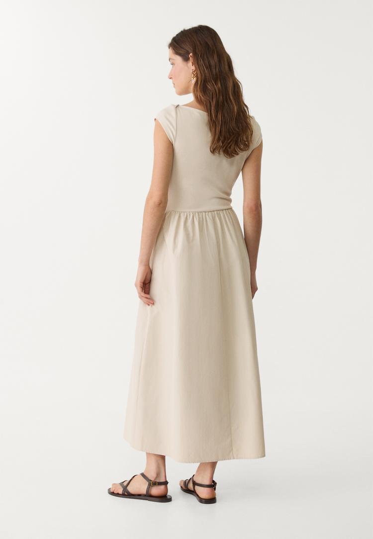 vestido midi combinado
