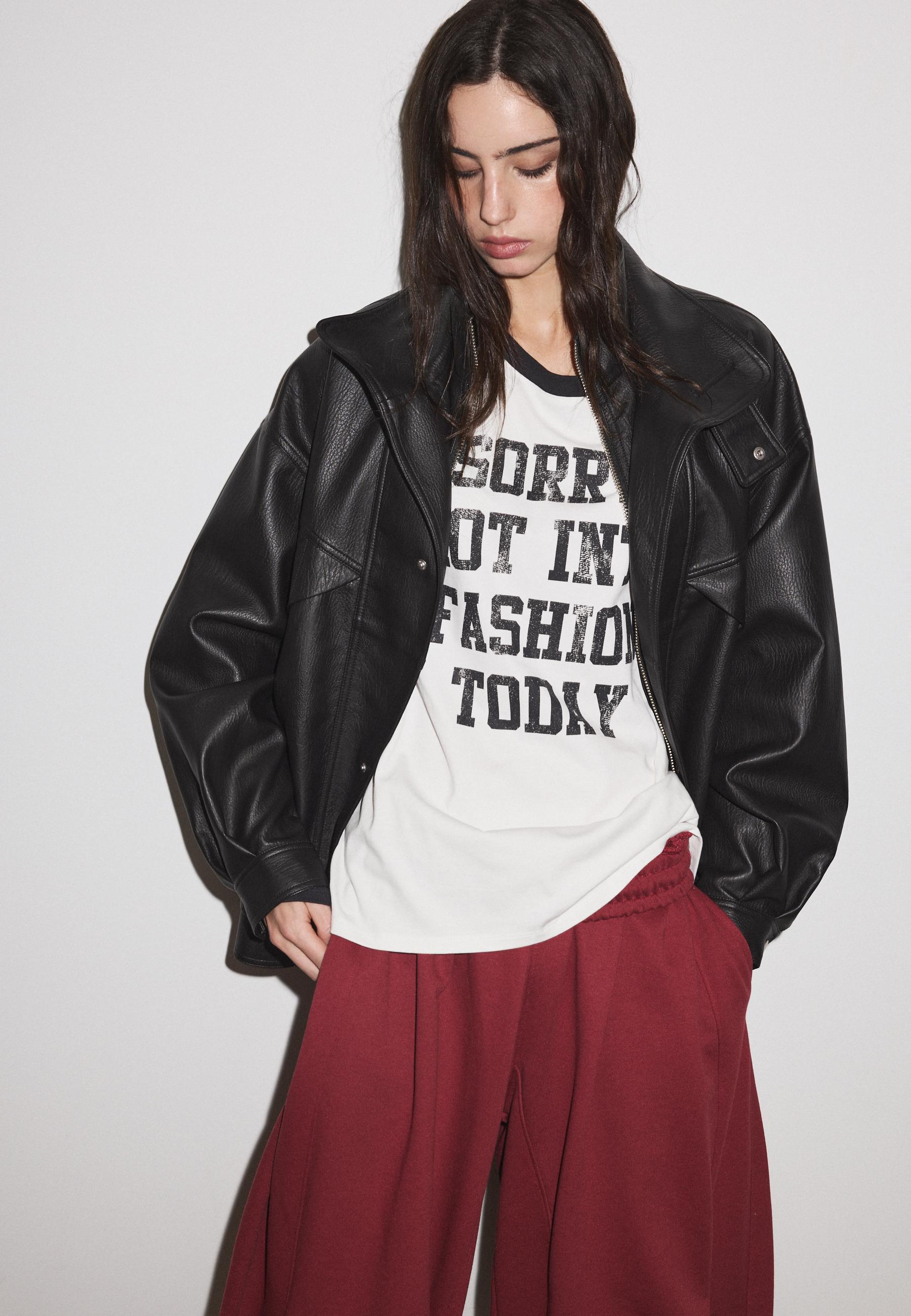 Long sleeve positional raglan T-shirt — Black
