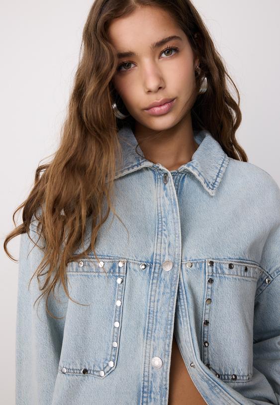 Stradivarius Cropped Denim Overshirt With Studs Medium Blue Denim L