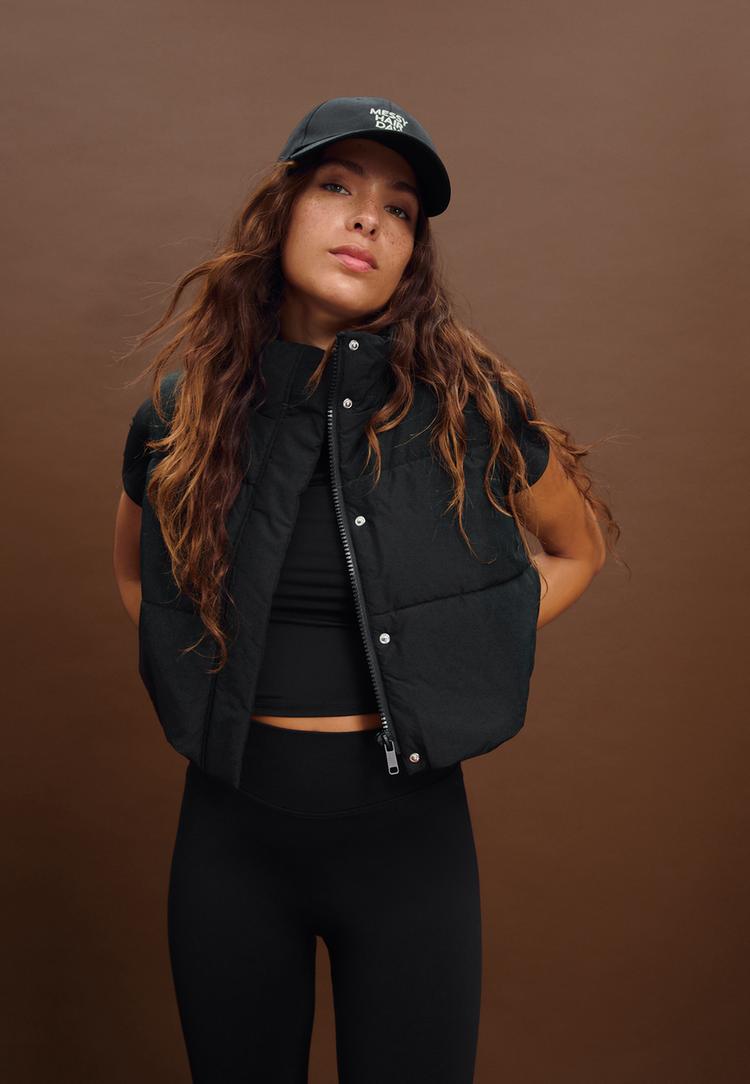 short puffer gilet