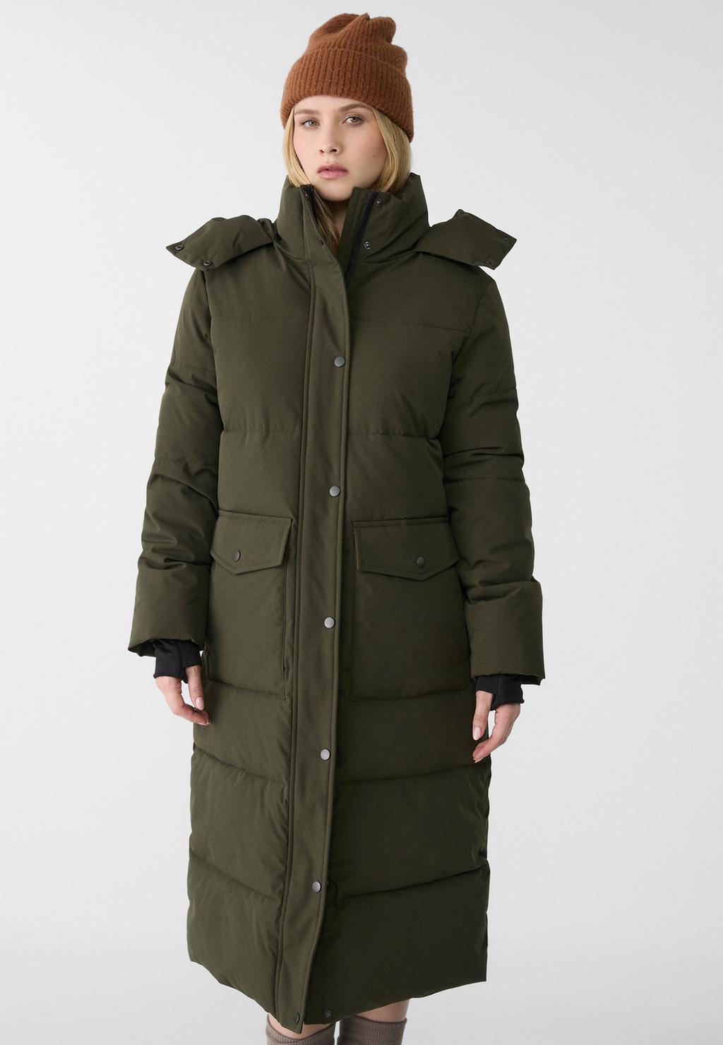 Long puffer coat with hood