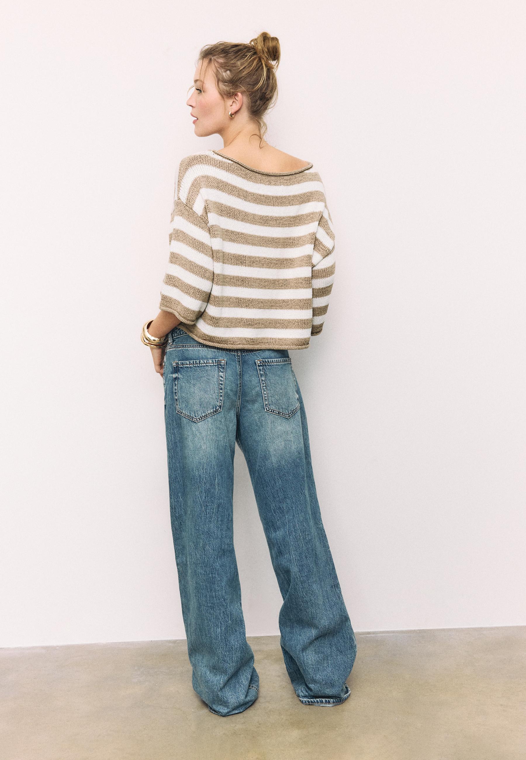Boat neck knit sweater — Vanilla