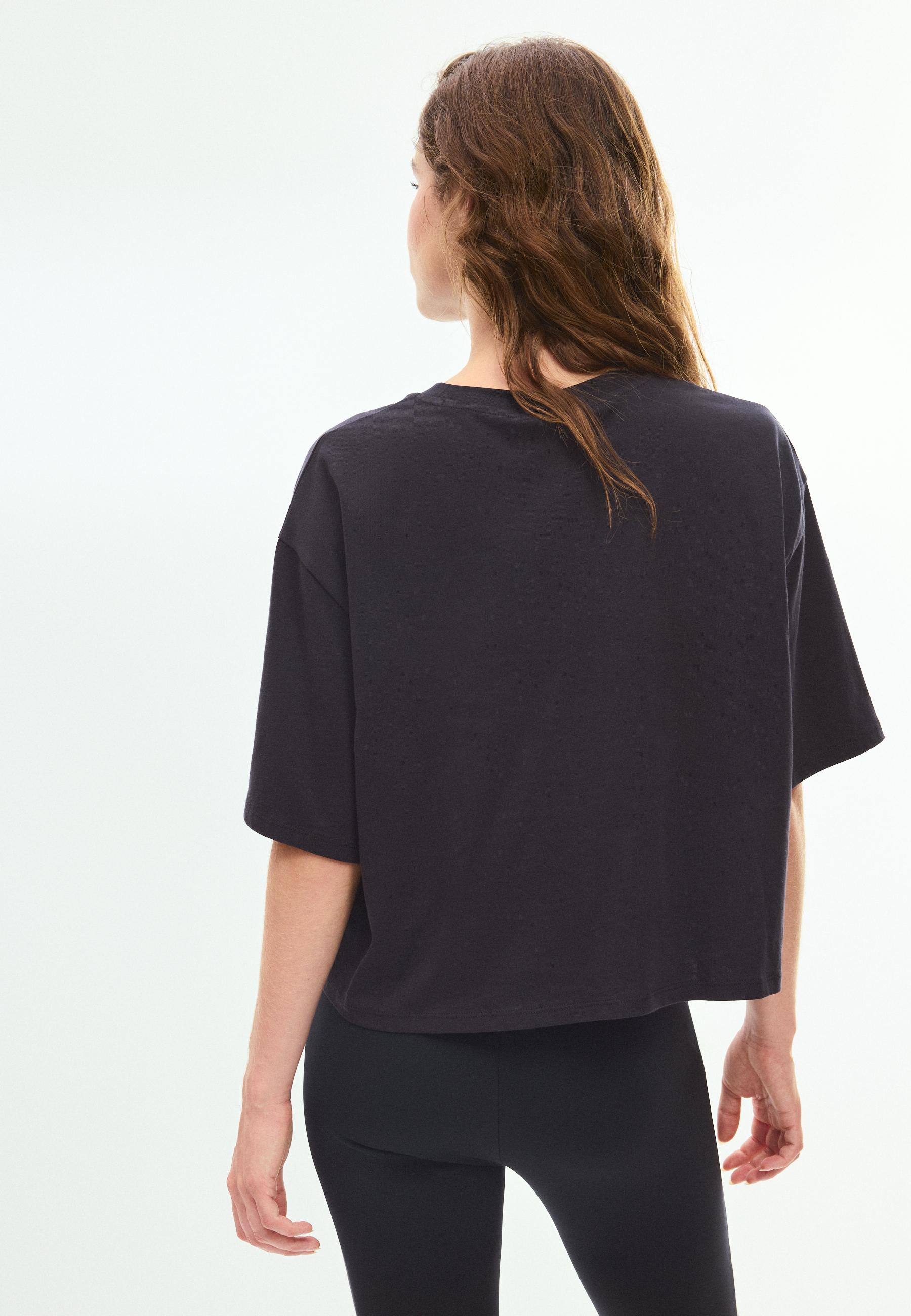 Embroidered T-shirt — Black