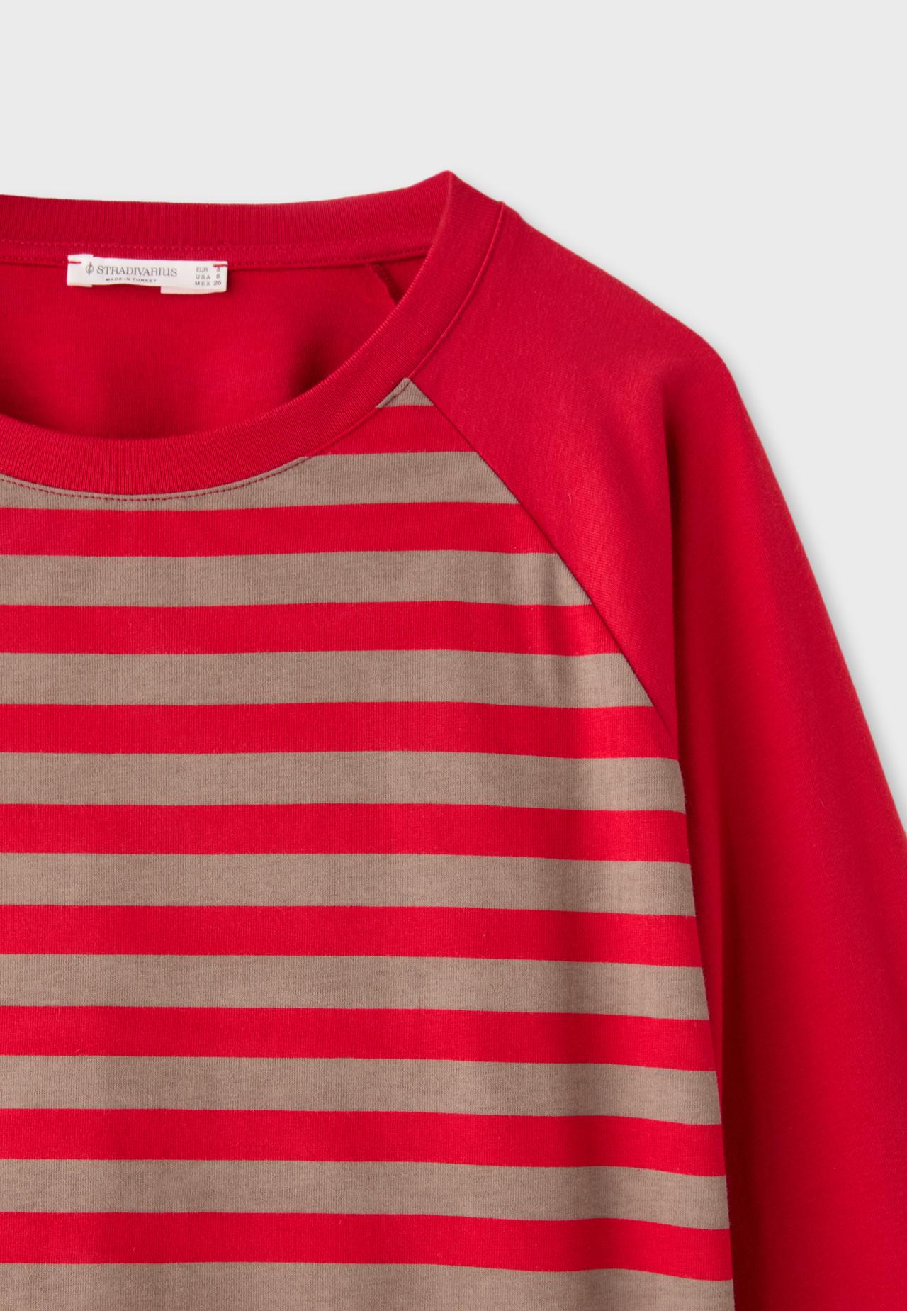 Striped raglan sleeve T-shirt — Red