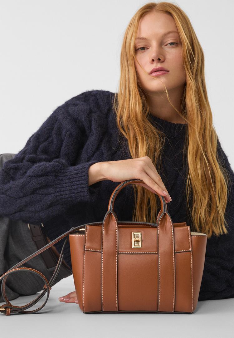 bolso tote con cierre