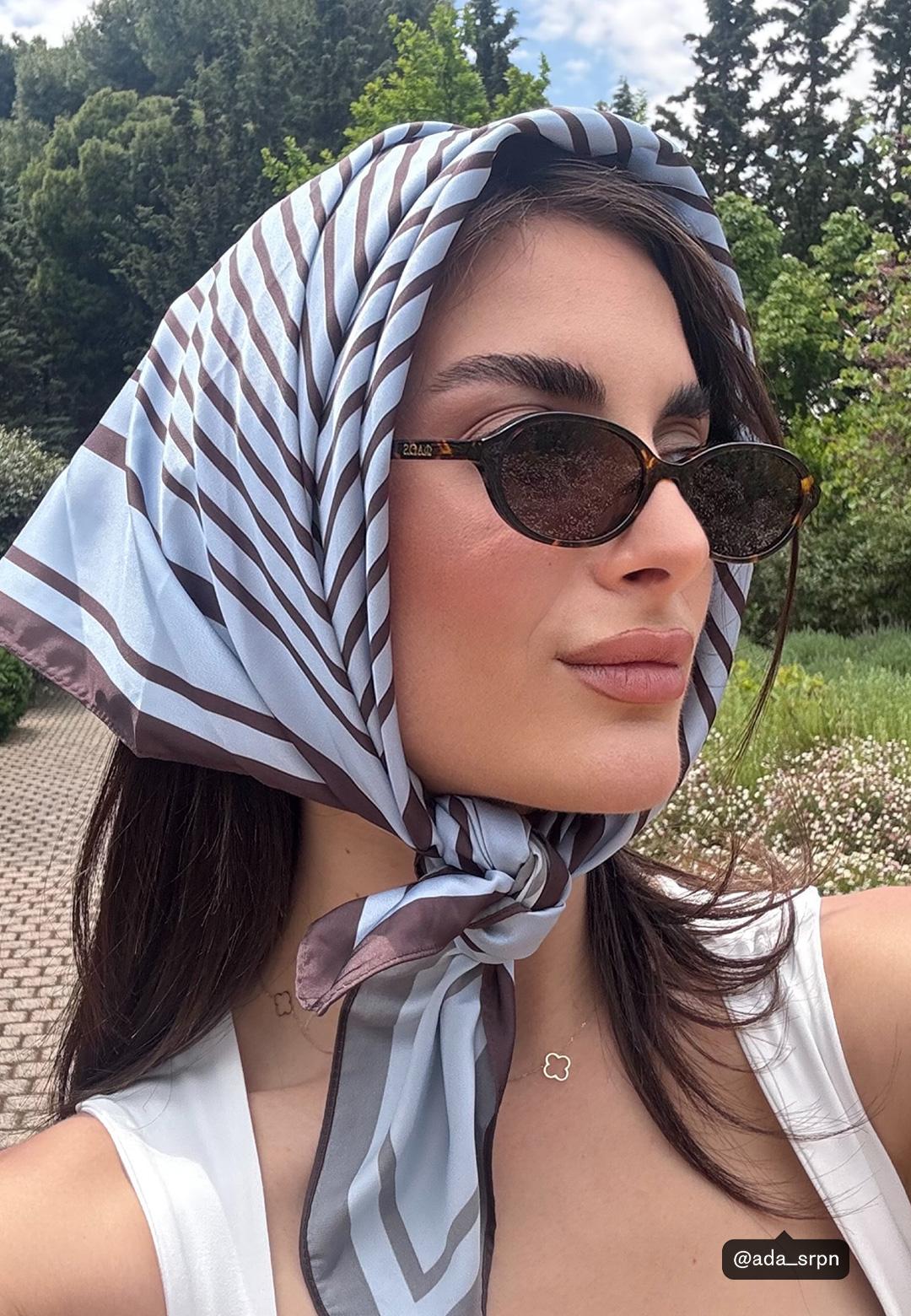 Kare çizgili fular - Görsel 2