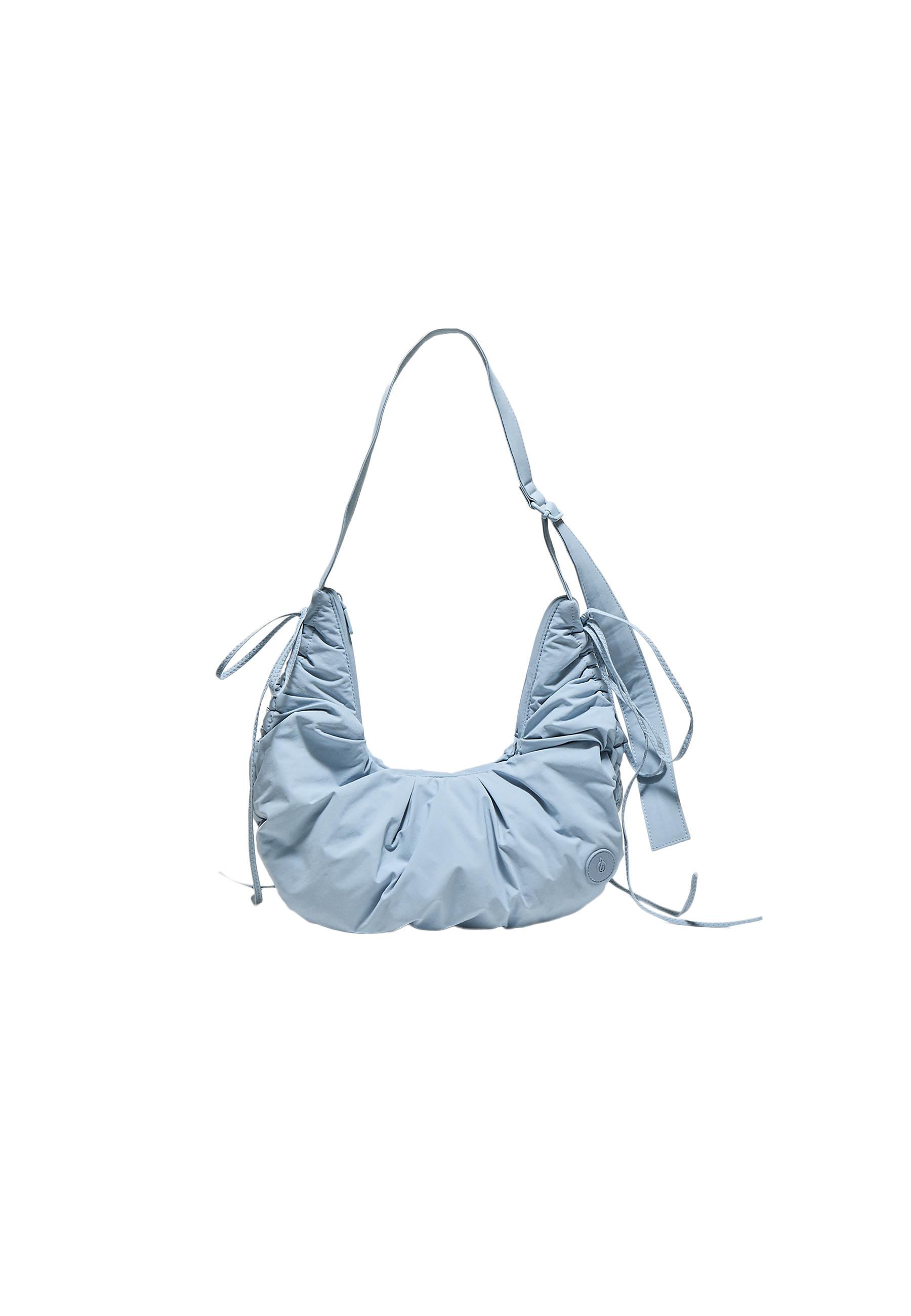 Ruched fabric crossbody bag — Sky blue