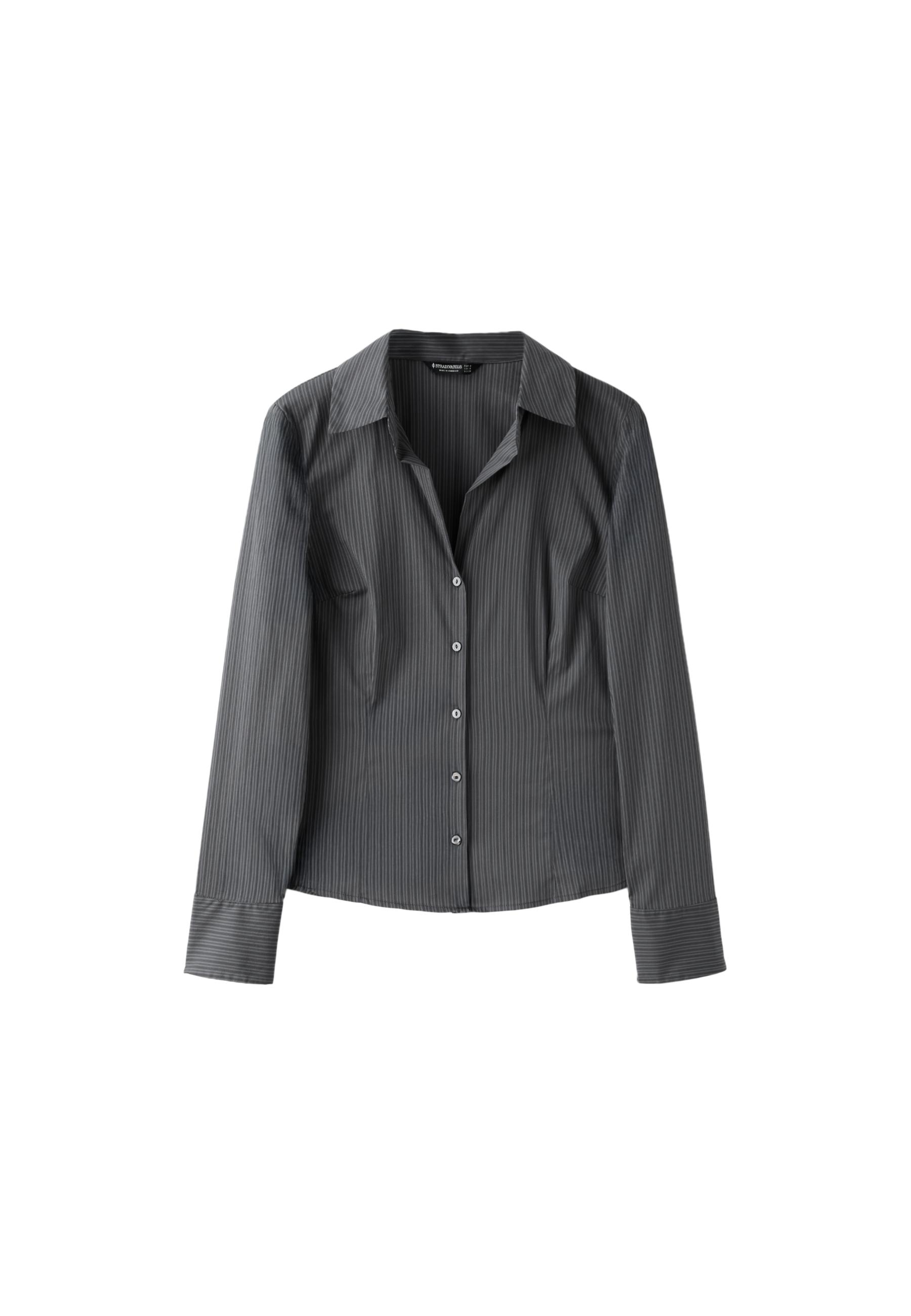 Fitted basic shirt — Pearl grey