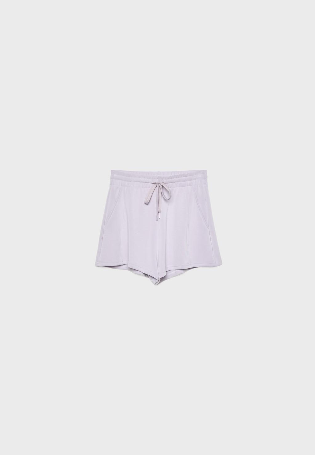 Short costuras tacto suave