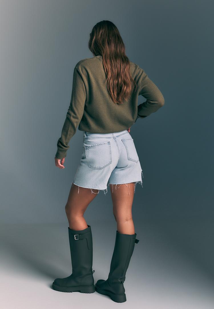 d93 short denim longline