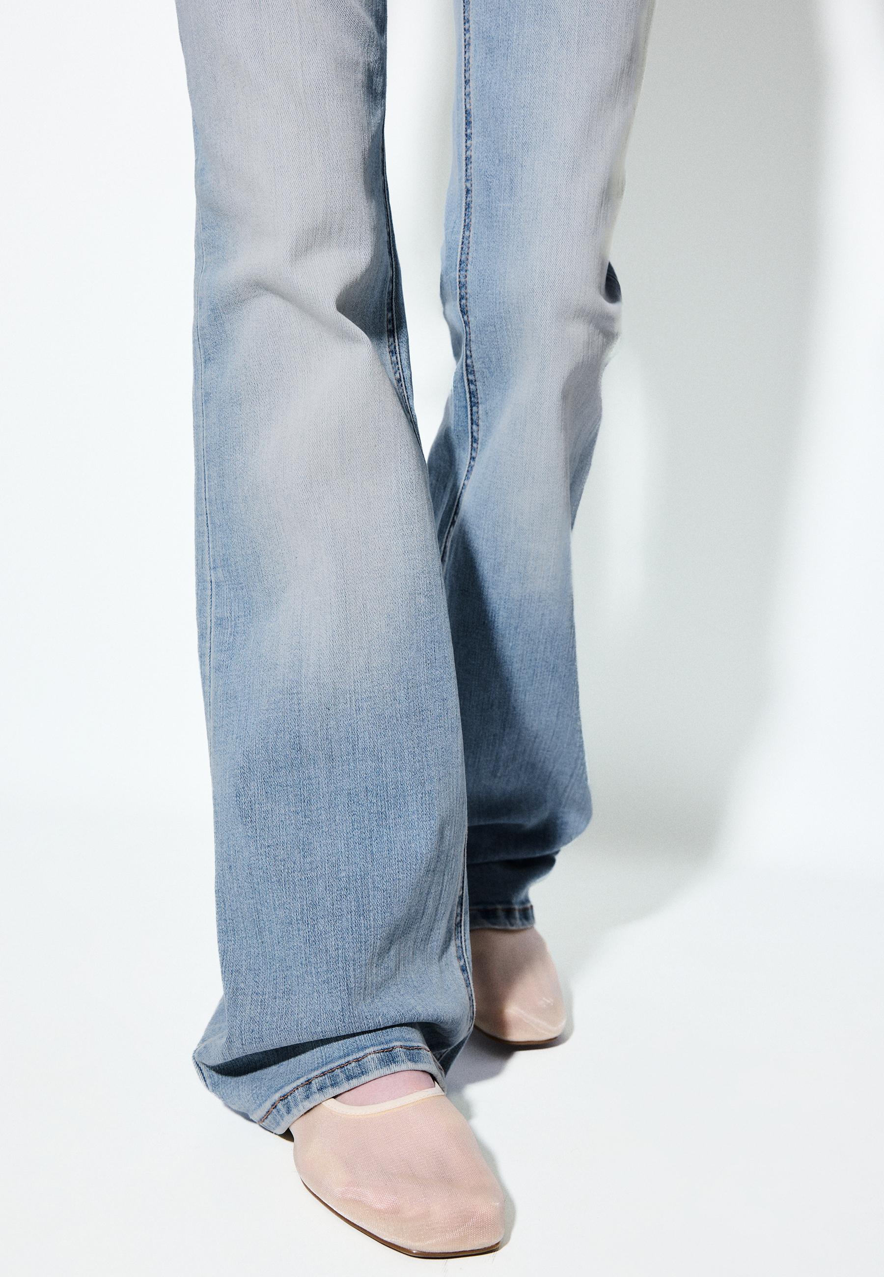 D67 dar kesim bootcut jean - Görsel 4