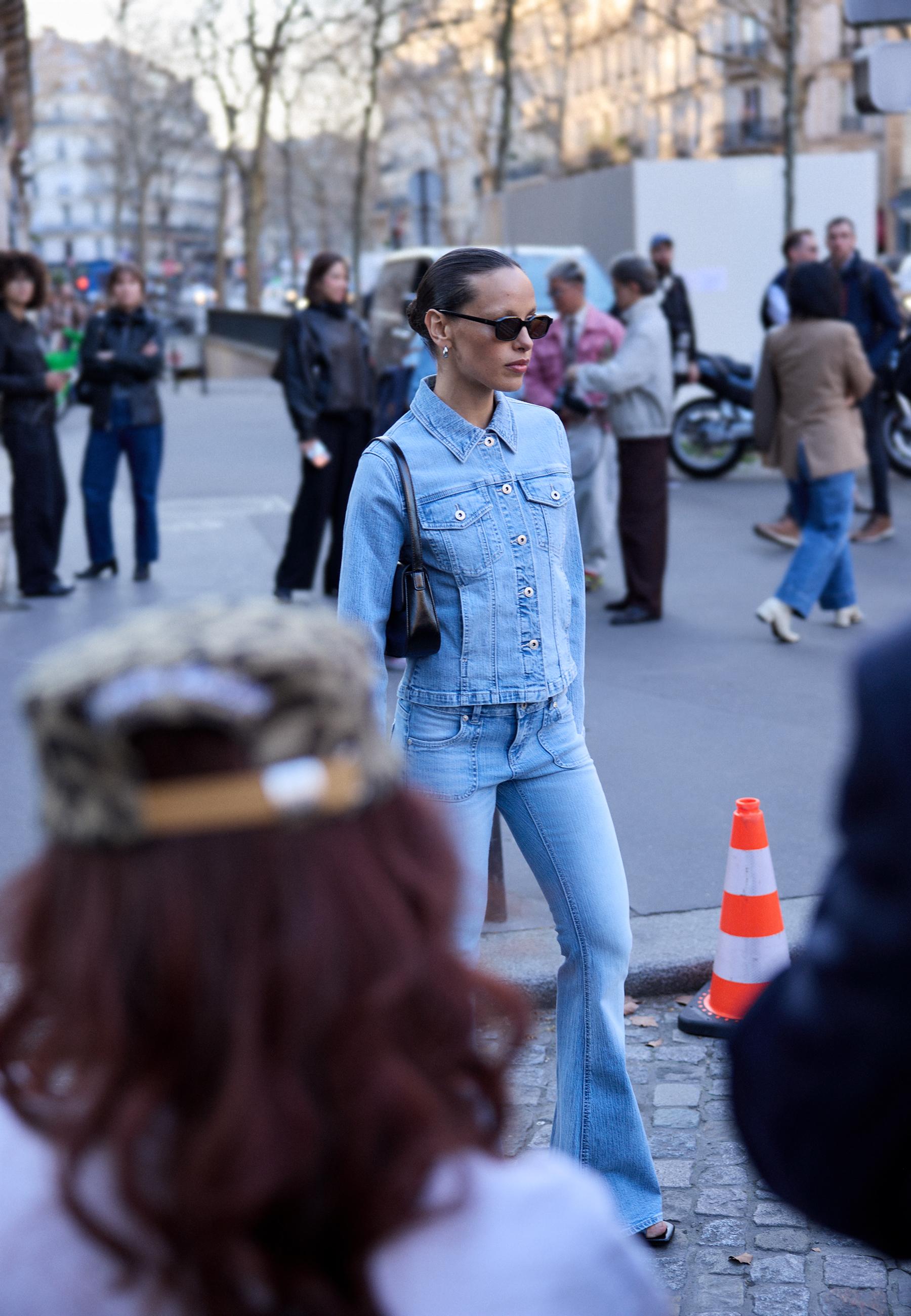 Slim fit denim jacket — MEDIUM LIGHT BLUE DENIM