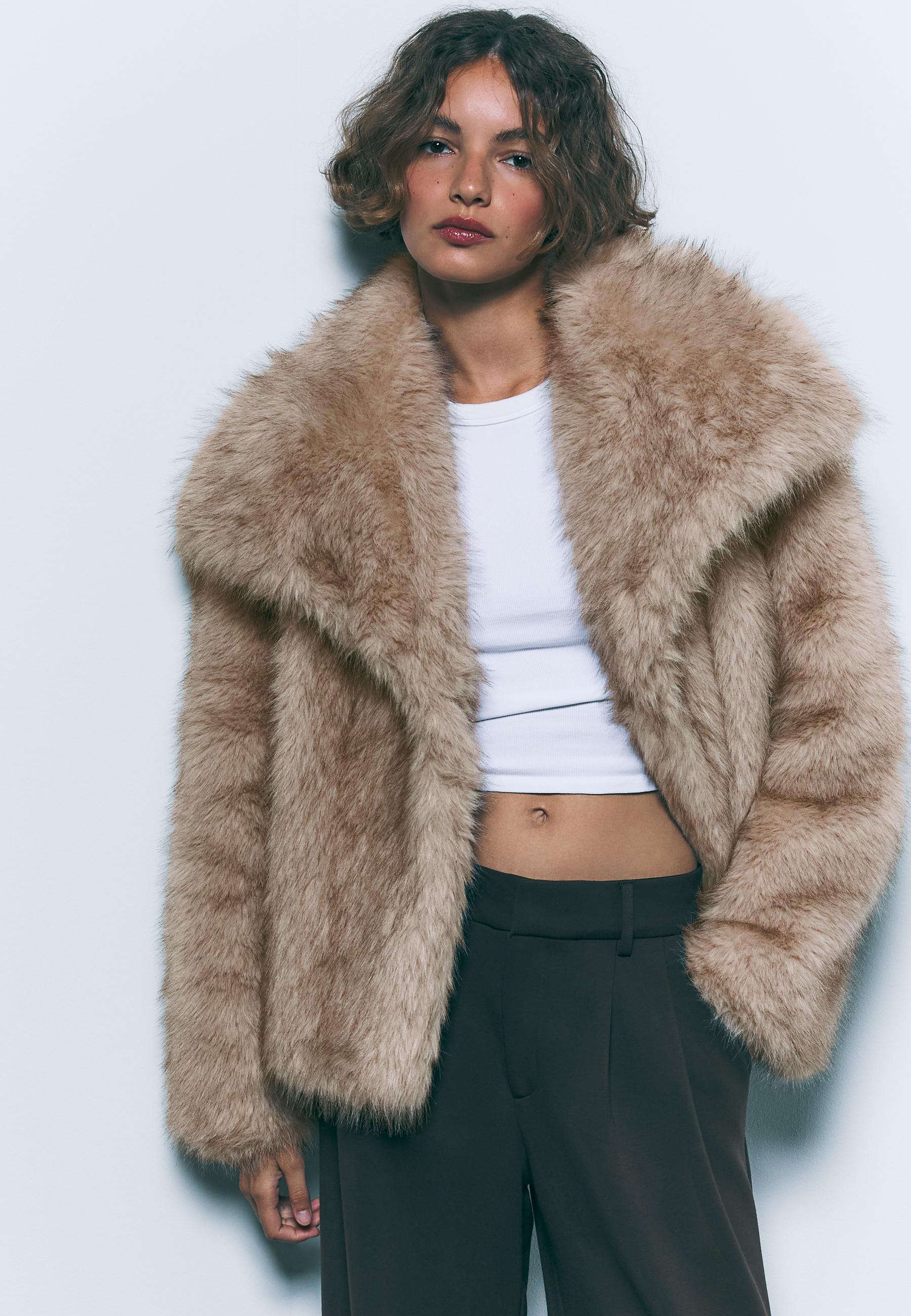 Cropped faux fur jacket