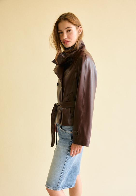 trench col montant en similicuir