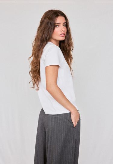 B02 Basic regular fit soft-touch T-shirt — White 5