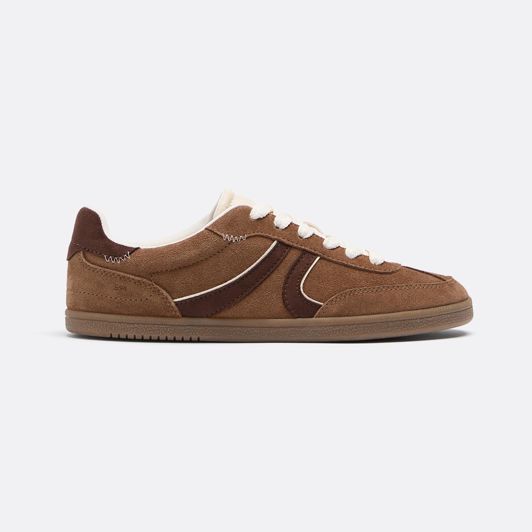 S011 Retro leather trainers — BROWN