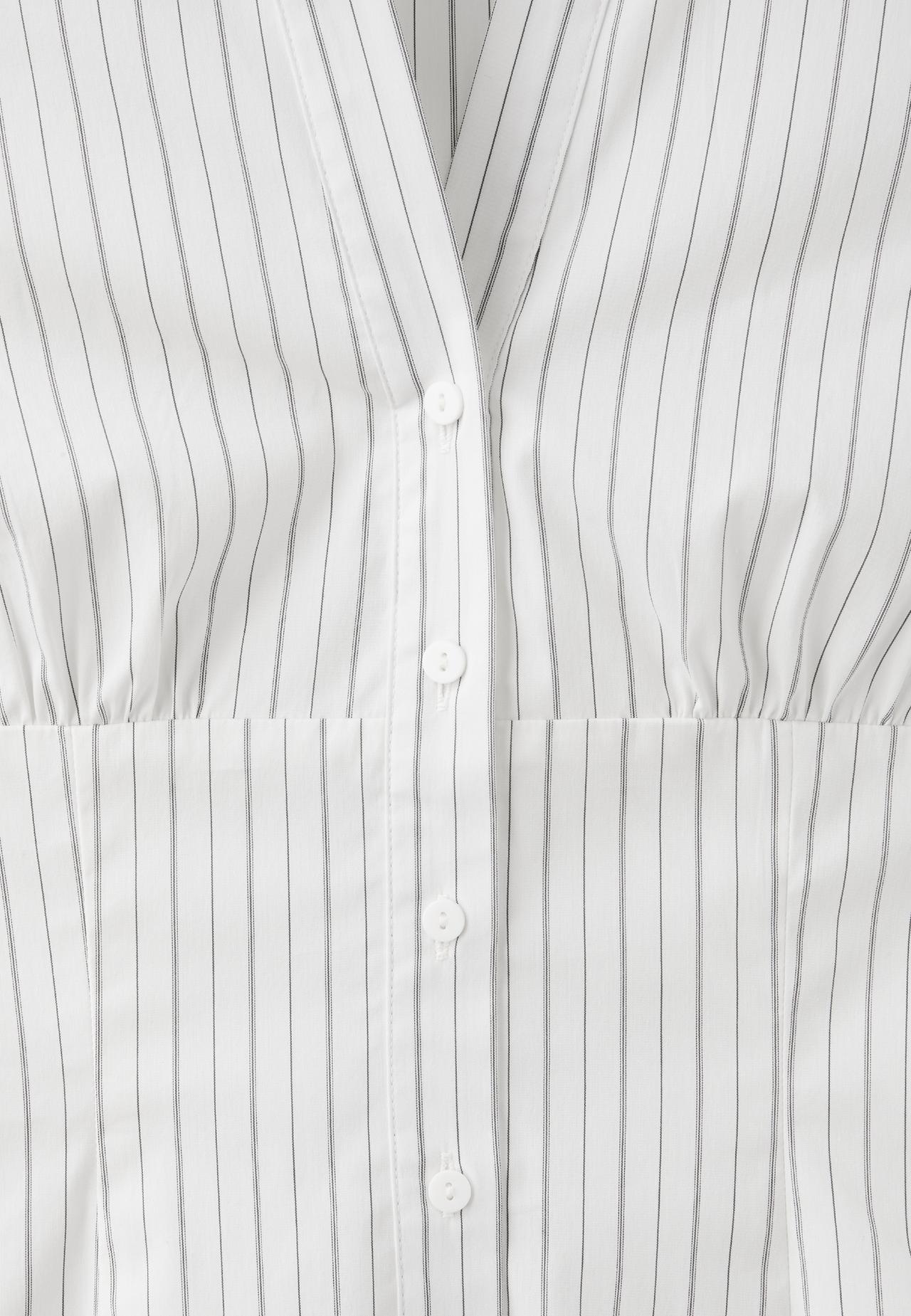 Short sleeve shirt with underbust seam — Ecru
