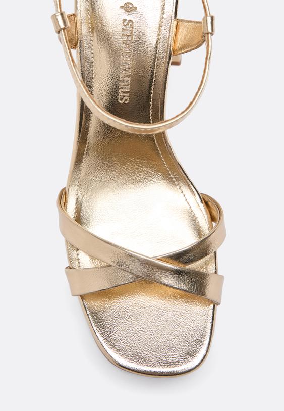 Stradivarius Sandales À Gros Talon Plateforme Or 39