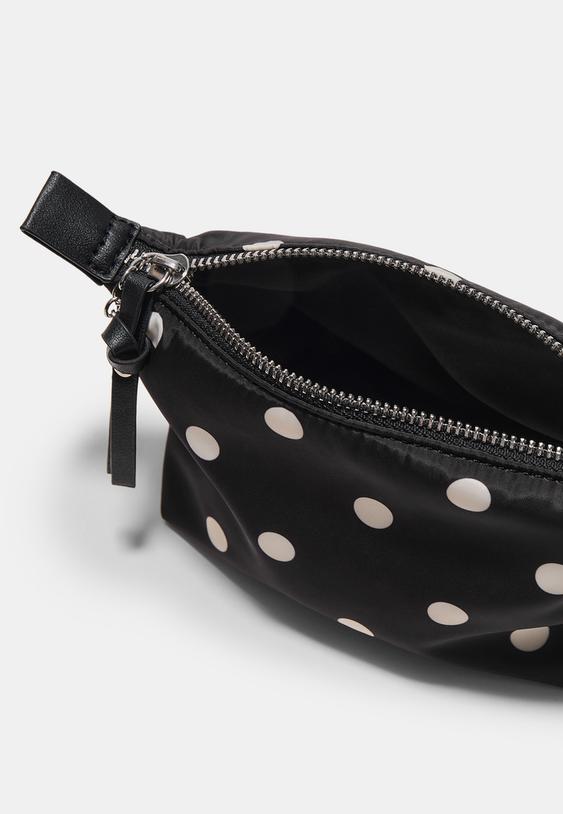 trousse de toilette a pois