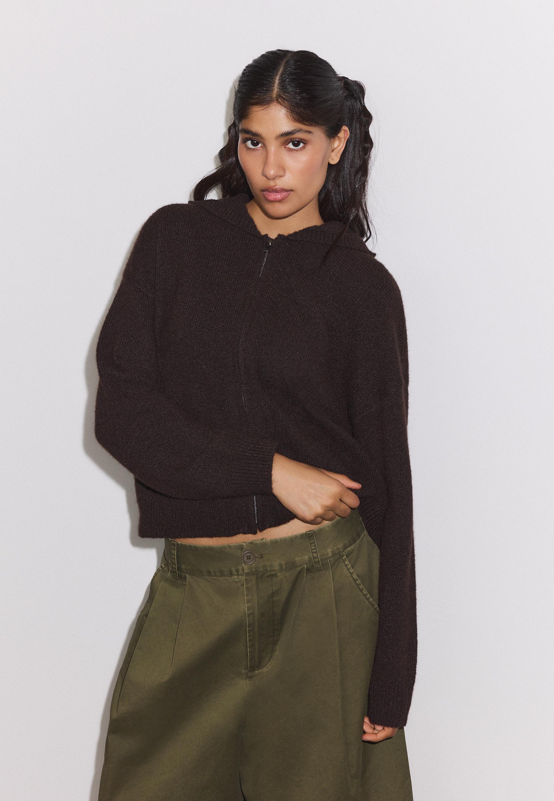 Zipped hooded knit cardigan — Brown
