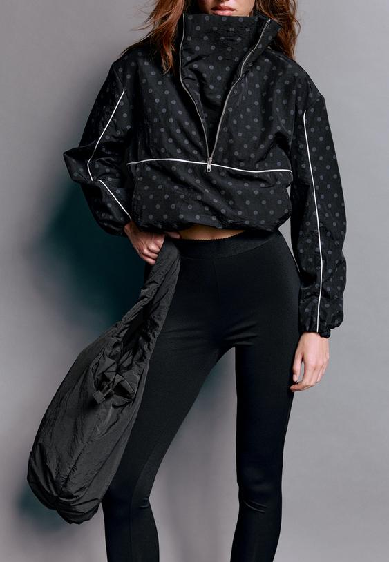 Stradivarius High-Waist Stirrup Leggings Black Xs