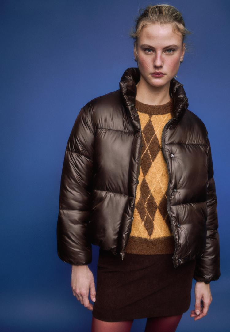 cazadora acolchada efecto satinado