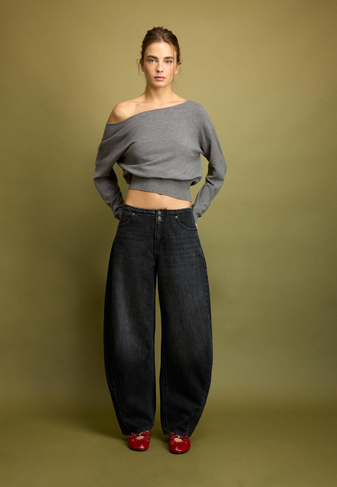 Asymmetric knit jumper — Dark grey