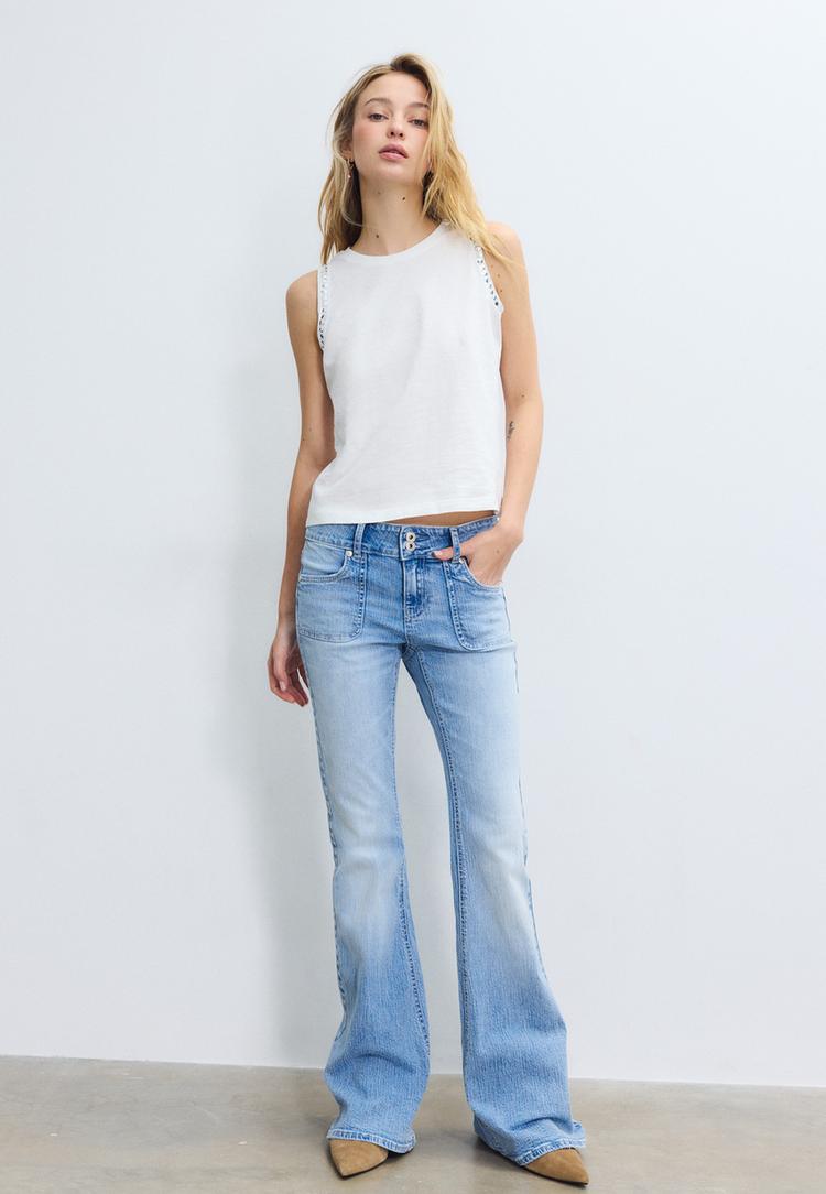 Stradivarius Tricou Fără Mâneci Cu Broderie Și Ținte Ecru Xs