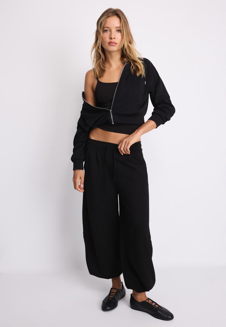 Stradivarius Παντελόνι Jogger Barrel Με Απαλή Υφή Και Stoppers Μαύρο Xl