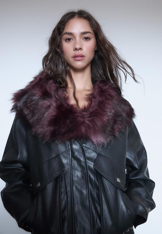 schal-mit-kunstfellkragen