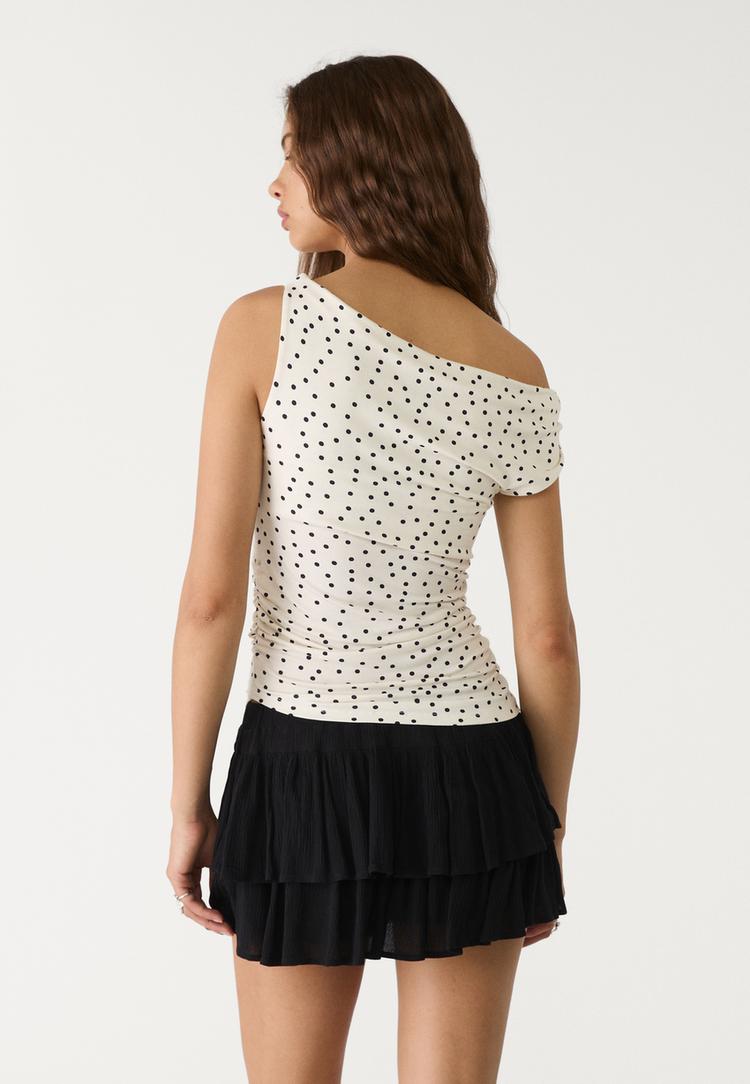 camiseta asimetrica frunces topos