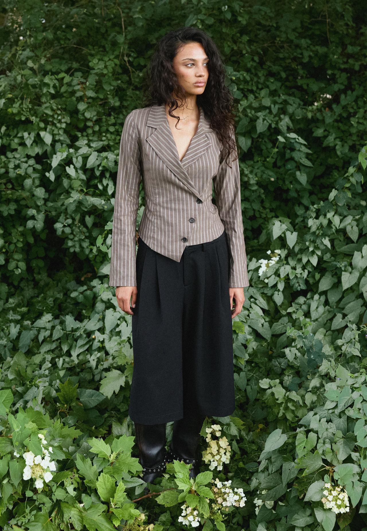 Tailored Bermuda shorts — Black