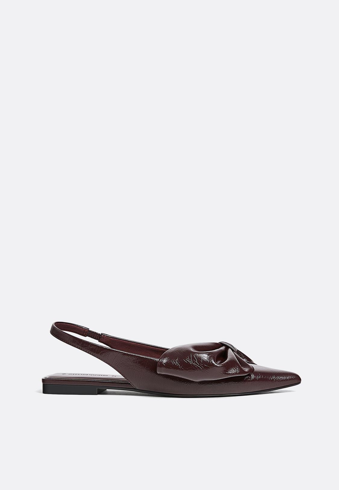 Flat slingback shoes with bow