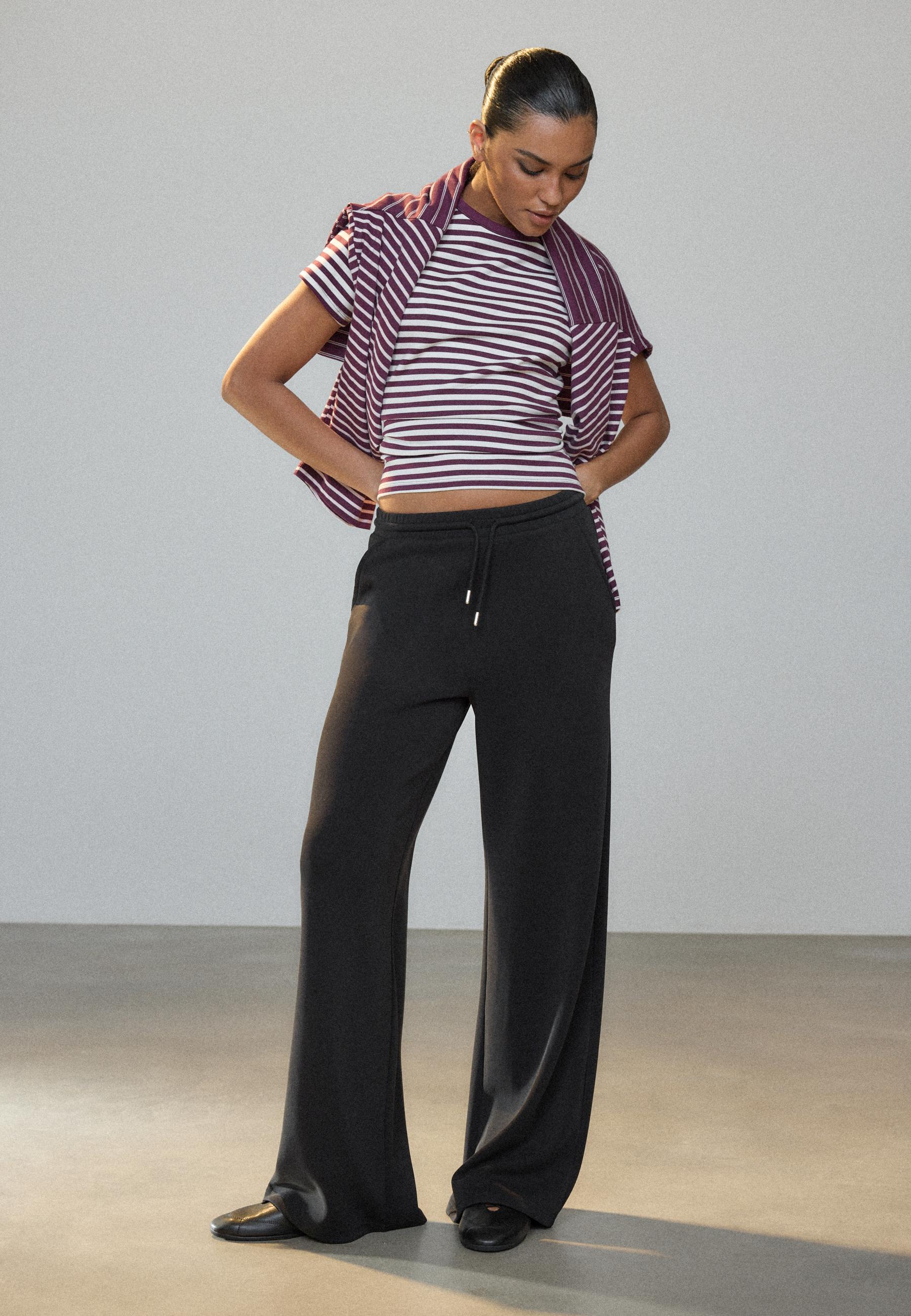 Stradivarius Παντελόνι Jogger Palazzo Με Απαλή Υφή Μαύρο Xl