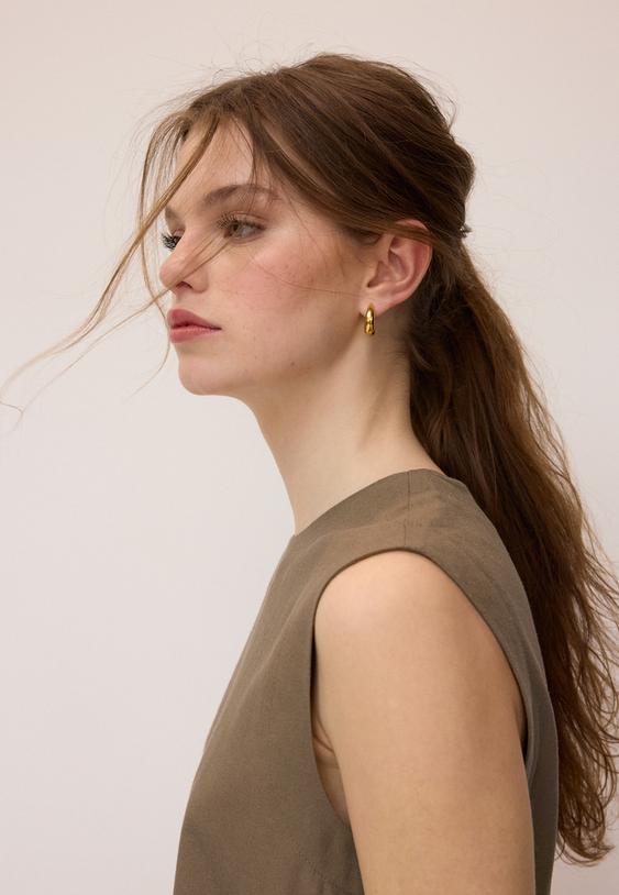 Keten görünümlü çapraz askılı top - Görsel 11